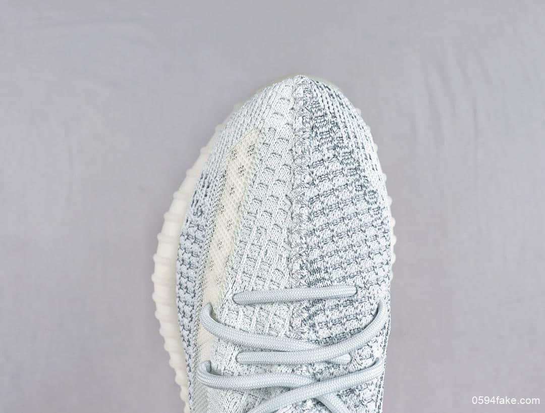 阿迪达斯Yeezy 350 Boost V2 Citrin Reflective椰子OG纯原全新冰蓝渐蓝拼接满天星侃爷椰子跑步鞋 货号：FW3043