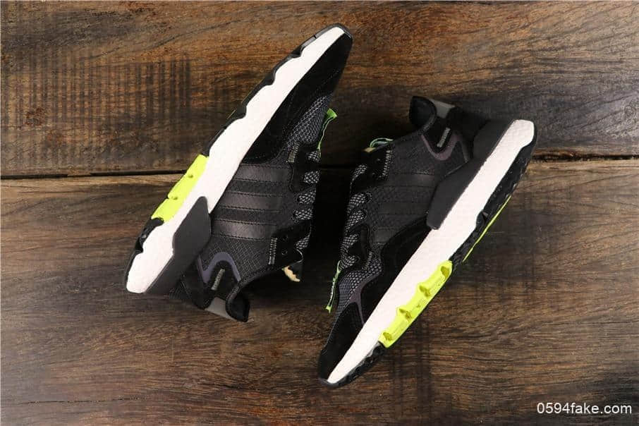 阿迪达斯Adidas Nite Jogger 2019 Boost夜行者真标高品质王嘉尔同款炫彩反光上海限定配色复古休闲运动跑鞋 货号：EG2202