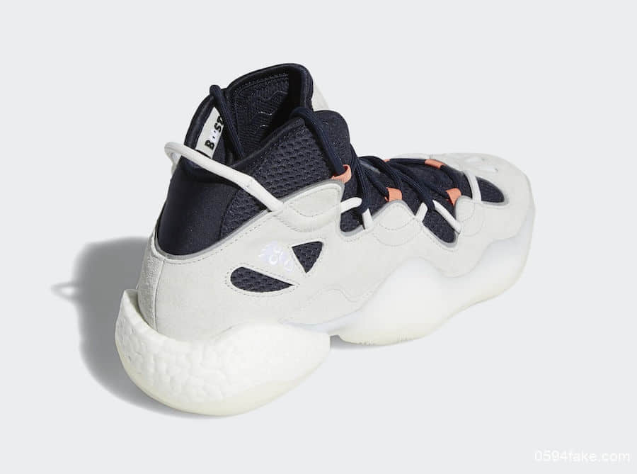 天足科技与Boost缓震相结合！脚感舒适到不行！这双adidas Crazy BYW 3一定要入！ 货号：EE7961