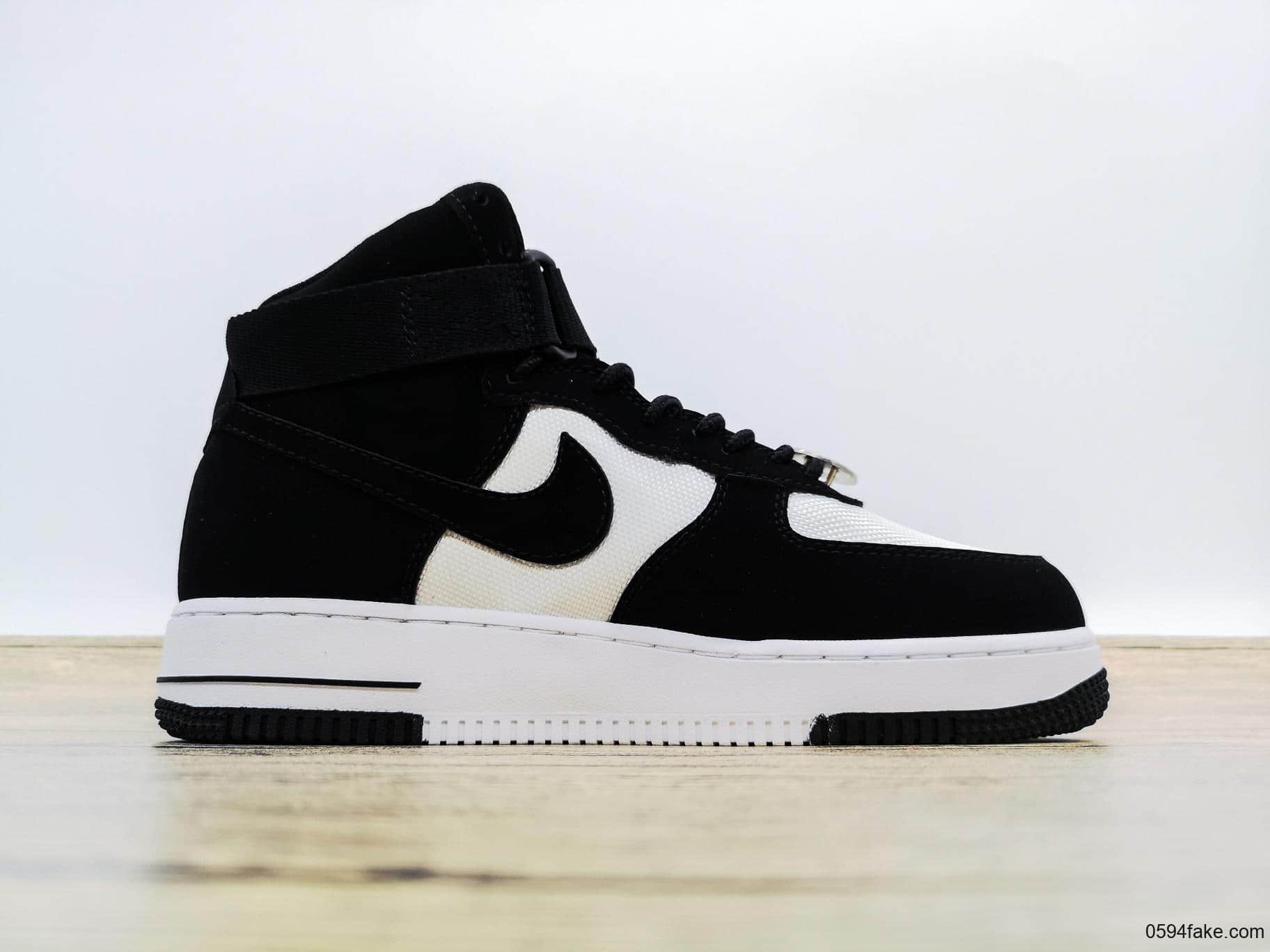 耐克Nike Air Force 1 High ’07 LV8公司级全新高帮鞋款内置气垫区别市面通货版本 货号：CI2306-302