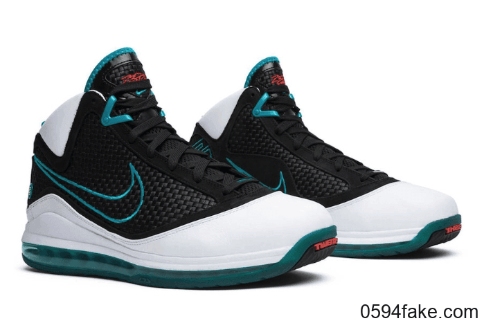 詹皇上脚“红毯”配色！Nike Air Max LeBron 7“ Red Carpet”即将复刻回归！ 货号：CU5133-100