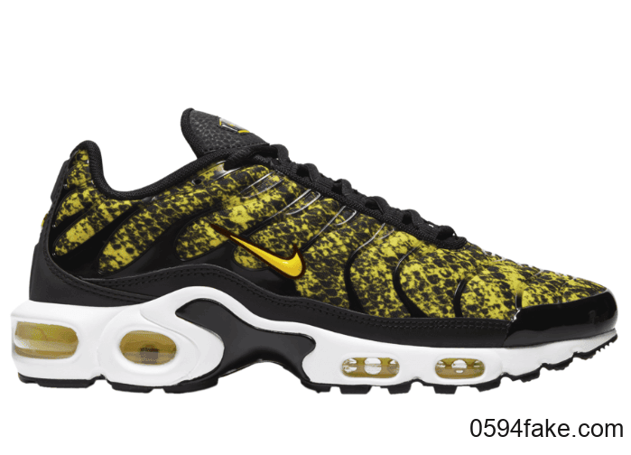 狂野黑黄蛇纹！这双Nike Air Max Plus“ Yellow Snakeskin”你能hod住吗？ 货号：CT1555-001