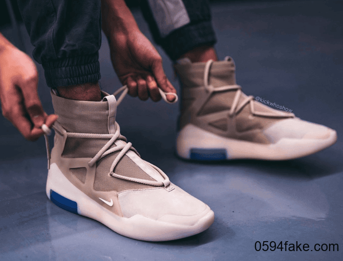 秋日气质燕麦色！Nike Air Fear of God 1“ Oatmeal”将于11月2日发售！ 货号：AR4237-900