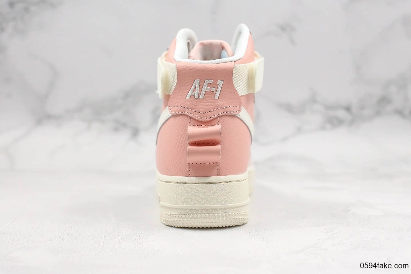 耐克Nike Air Force 1 Mid空军一号独角兽联名粉色纯原版本头层荔枝皮搭配内置全掌气垫休闲百搭板鞋 货号：CQ4810-621