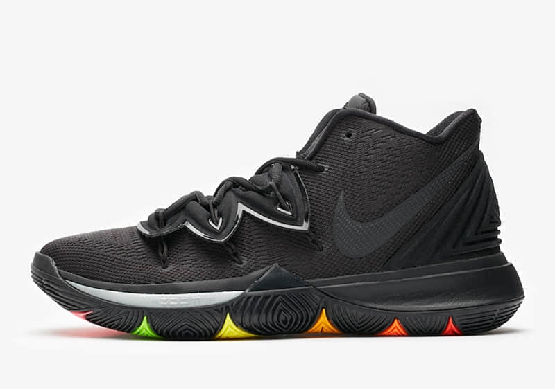 Nike Kyrie 5 黑魂，货号：AO2918-001