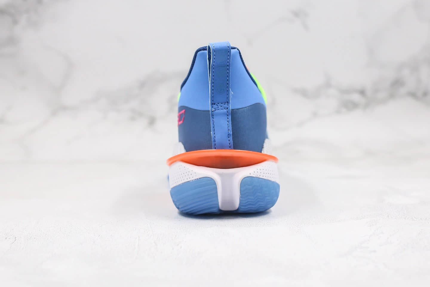 安德玛UNDER ARMOUR CURRY 7纯原版本库里7代篮球鞋蓝白色原鞋一比一开发支持实战 货号：3021258-404