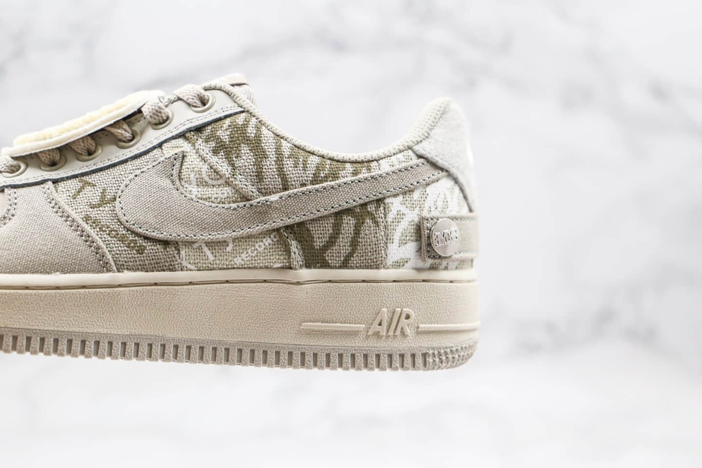 耐克Travis Scott X Nike Air Force 1 Low公司级版本空军一号TS联名拼接灰色涂鸦配色内置全掌气垫 货号：CN2405-902