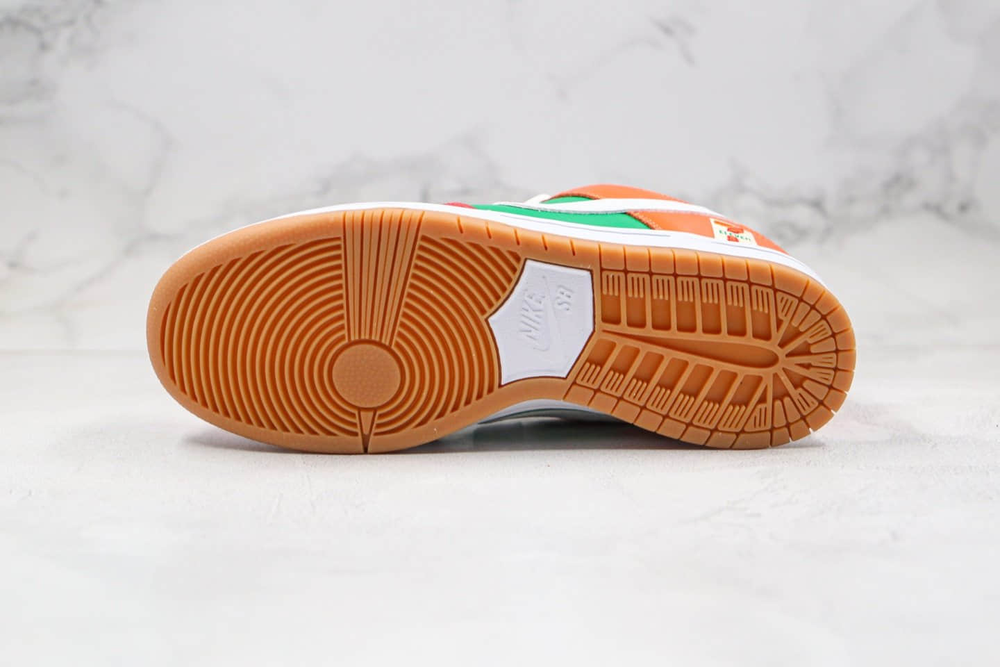耐克Nike SB Dunk Low x 7-Eleven纯原版本便利店联名款橙绿红色SB DUNK板鞋内置Zoom气垫原盒原标 货号：CZ5130-600