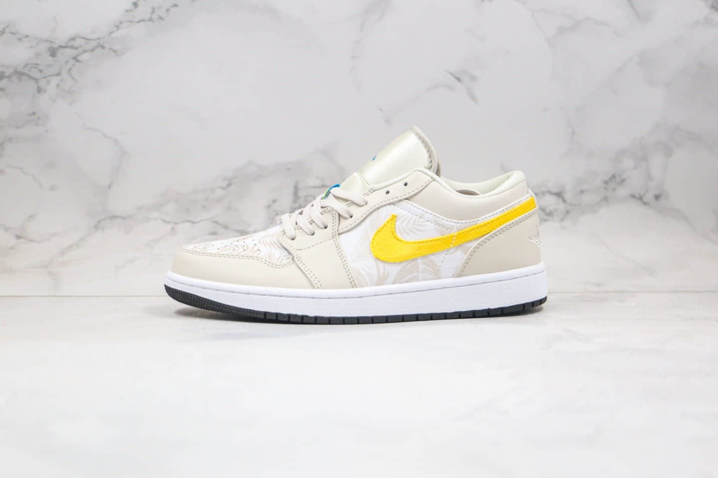 乔丹Air Jordan 1 Low Light Orewood Brown纯原版本低帮AJ1淡黄色浅矿石木棕阿马里洛白配色内置气垫原盒原标 货号：CK3022-107