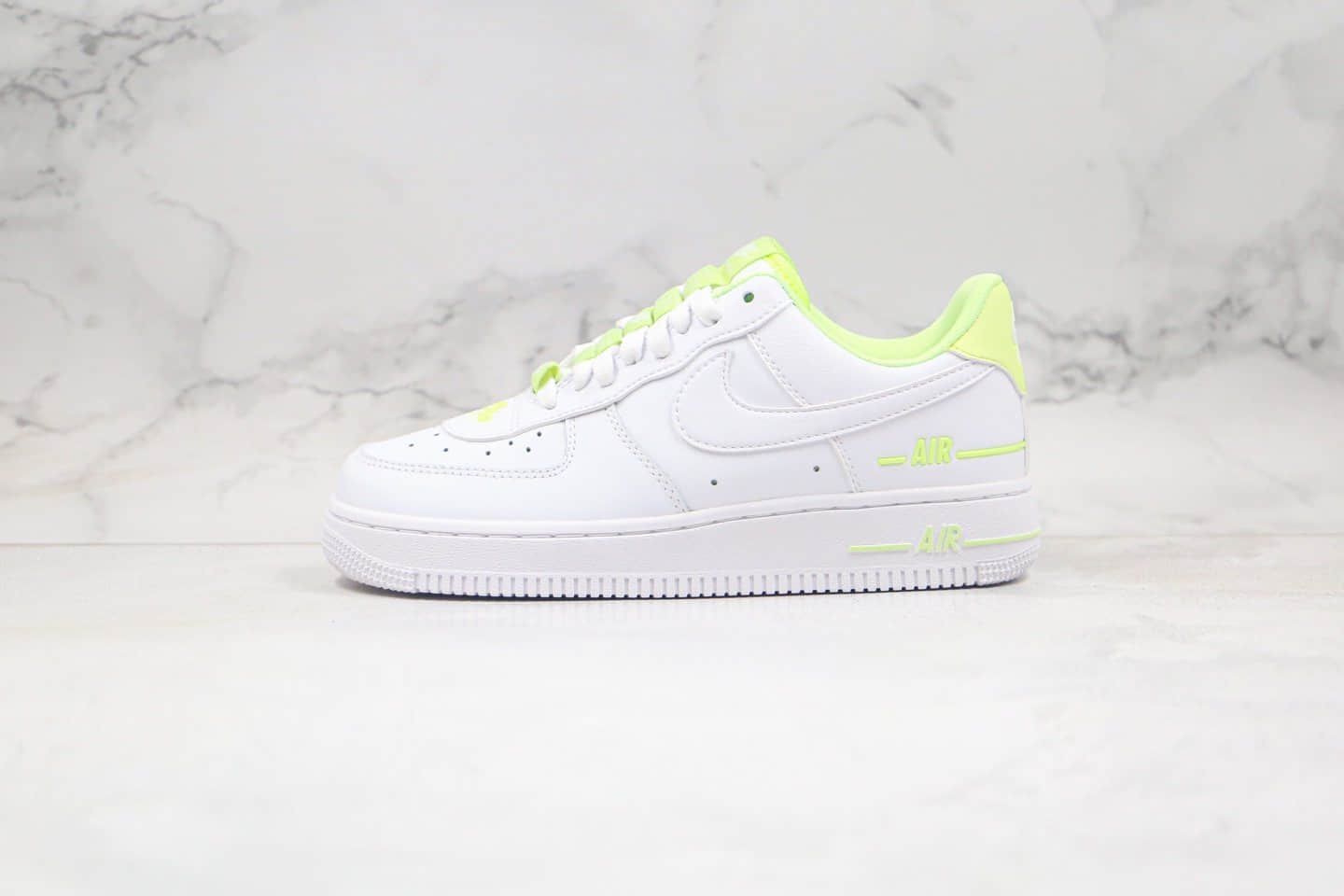 耐克NIKE AIR FORCE 1'07 Double Air纯原版本低帮空军一号串标荧光黄绿色内置气垫原盒原标 货号：CJ1379-101