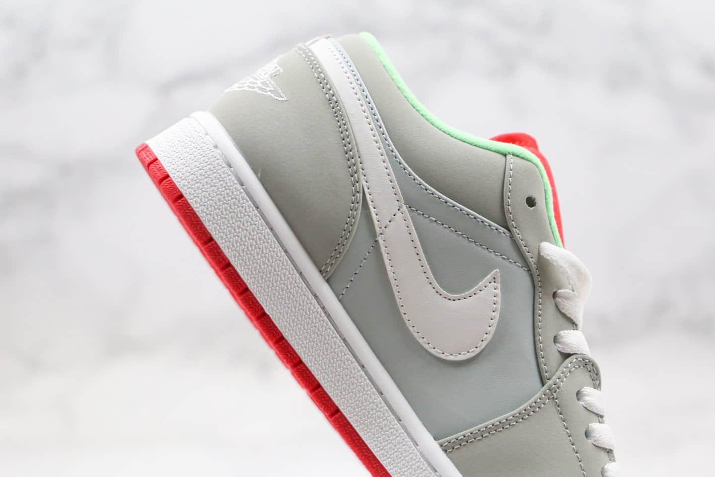 乔丹Air Jordan 1 Retro Low Hare（2015）纯原版本低帮AJ1兔八哥灰红绿色内置气垫原盒原标 货号：553558-021