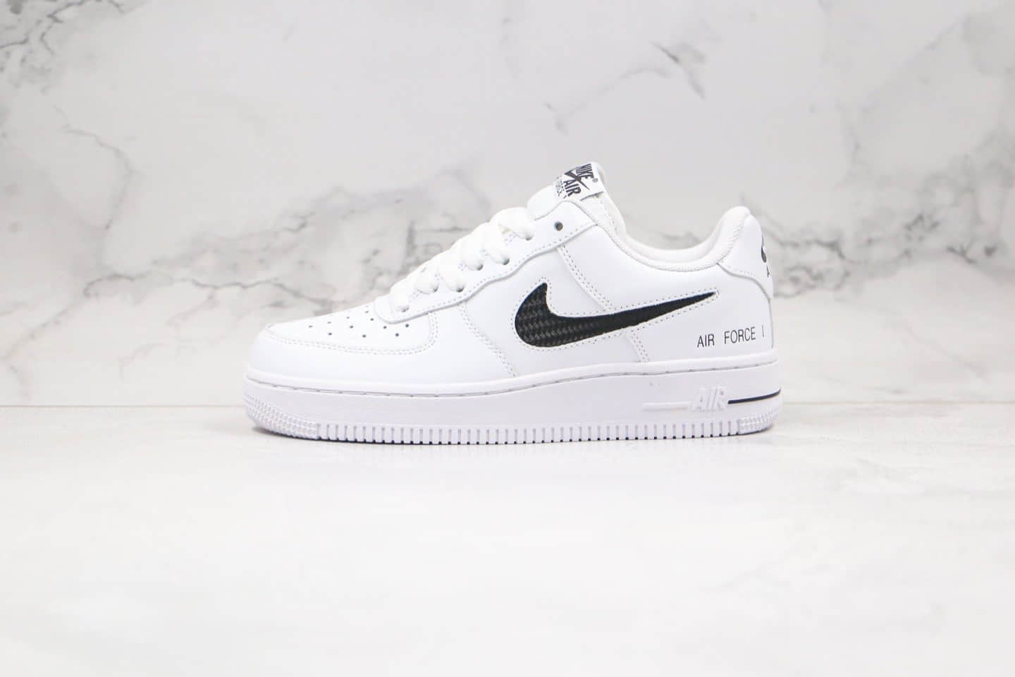 耐克Nike Air Force 1 Low纯原版本AF1空军一号低帮白黑色镂空Logo内置全掌Solo 货号：CZ7377-100