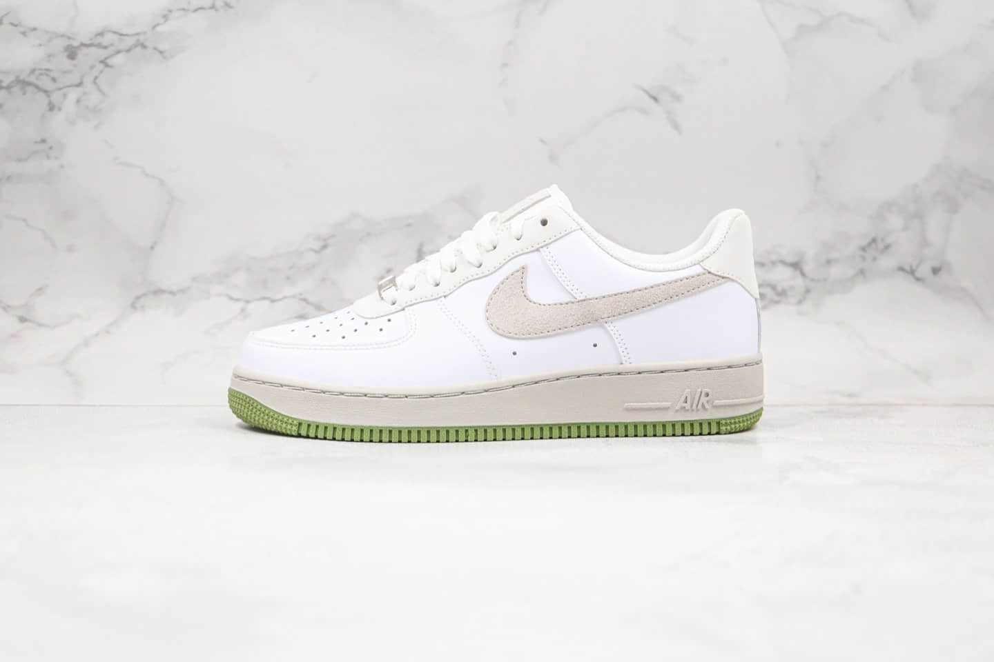 耐克Nike Air Force 1'07 Low纯原版本低帮空军一号芥末绿米白绿色板鞋内置气垫 货号：CL8155-200