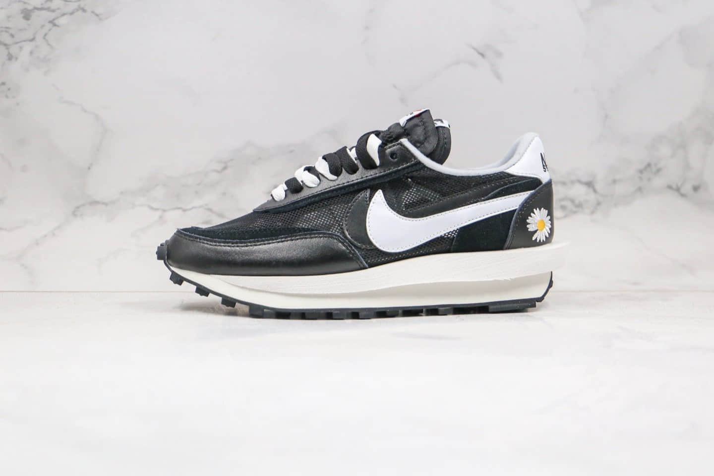 耐克Nike LDV Waffle Daybreak x Sacai x PEACEMINUSONE纯原版本华夫走秀鞋权志龙联名款小雏菊黑色原楦头纸板打造 货号：BV3692-001