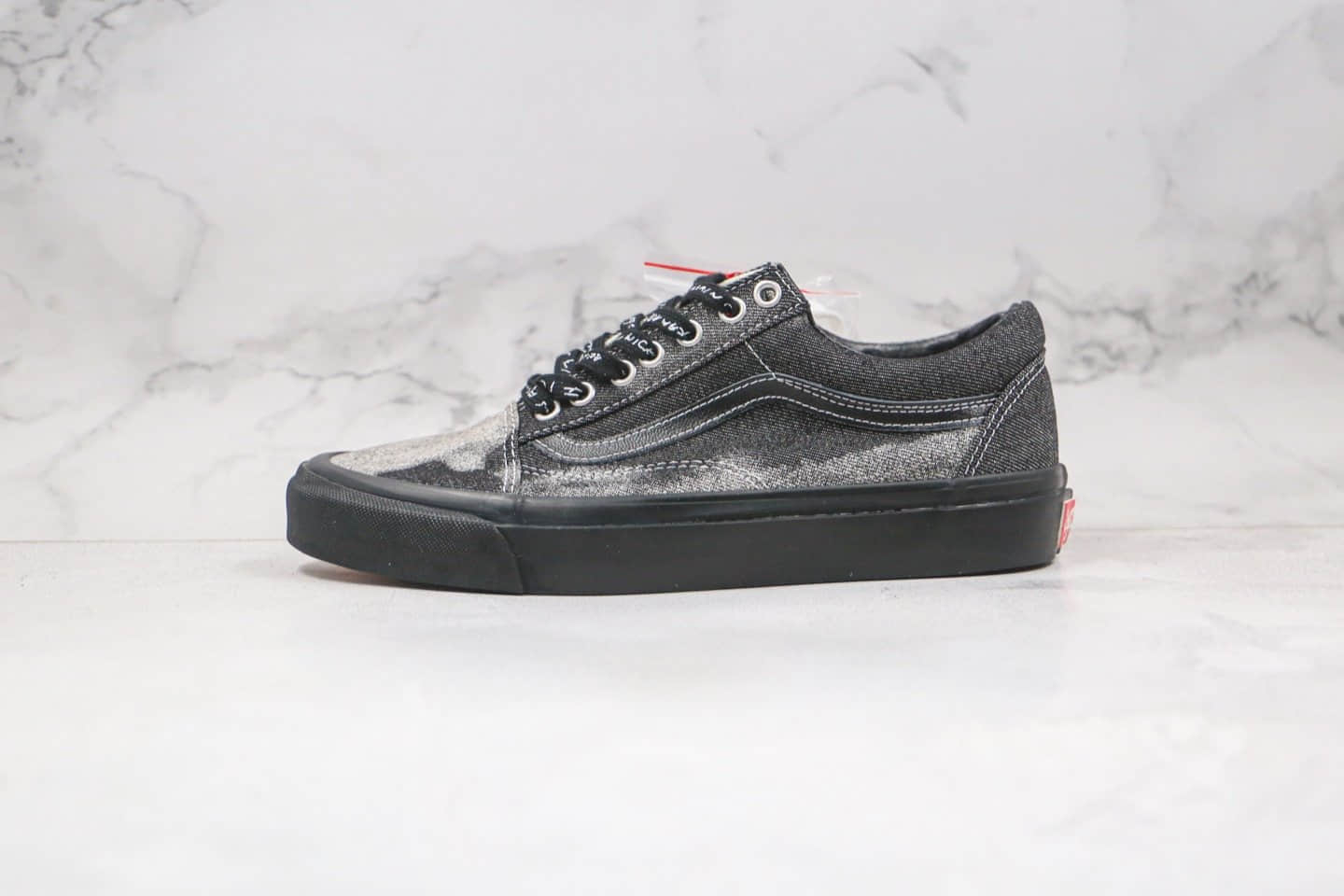 万斯Jim Goldberg x Vans Vault OG Old Skool LX公司级版本低帮水洗灰色牛仔黑色酸洗工艺硫化板鞋原档案数据开发