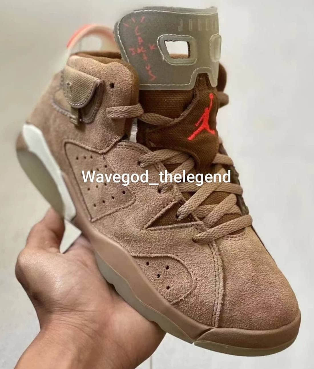 全新Travis Scott x AJ6最新实物释出！下一双天价神鞋？ 货号：DH0690-200