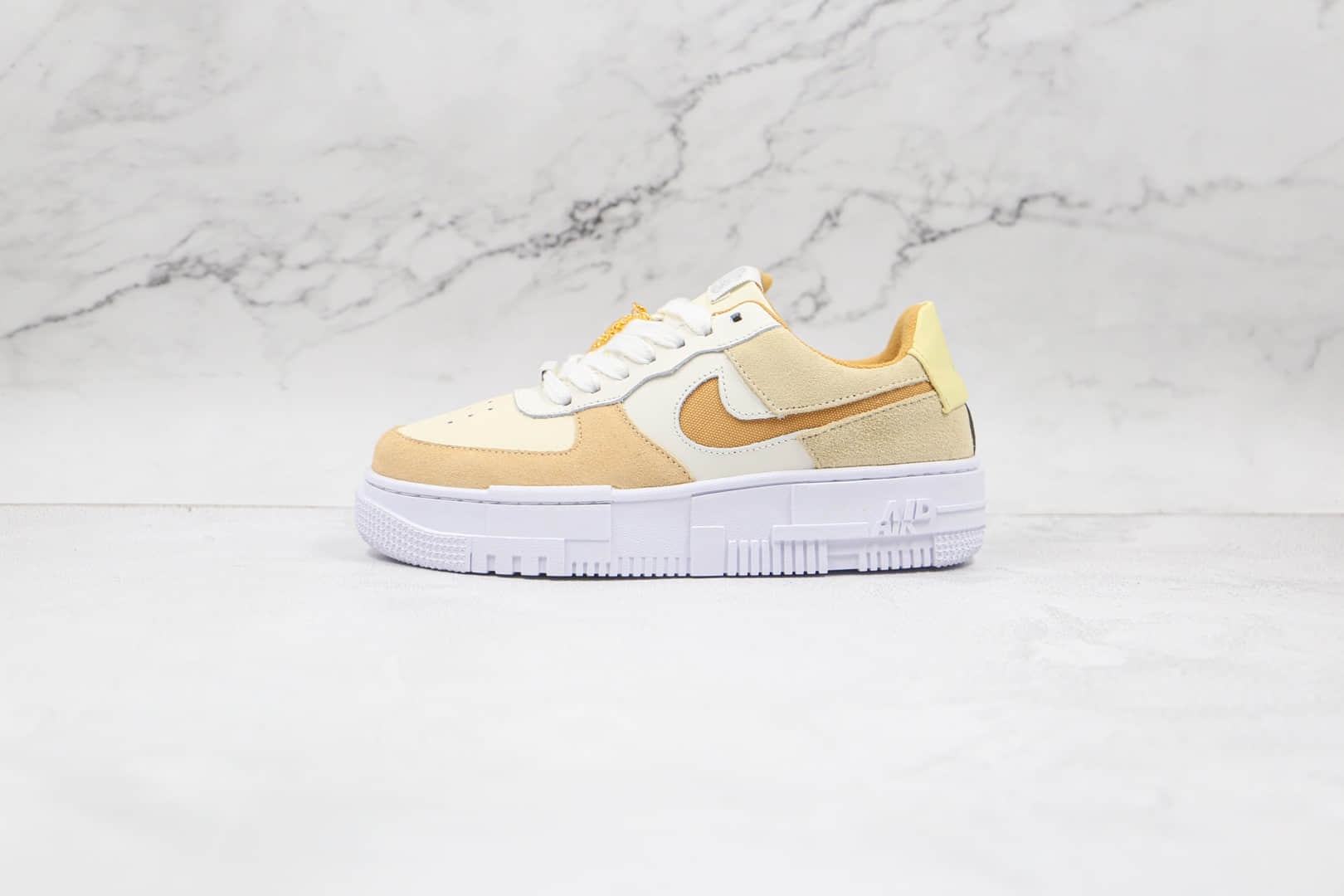 耐克Nike Air Force 1纯原版本空军一号低帮AF1解构板鞋奶茶米黄色原盒配件 货号：DH3856-100