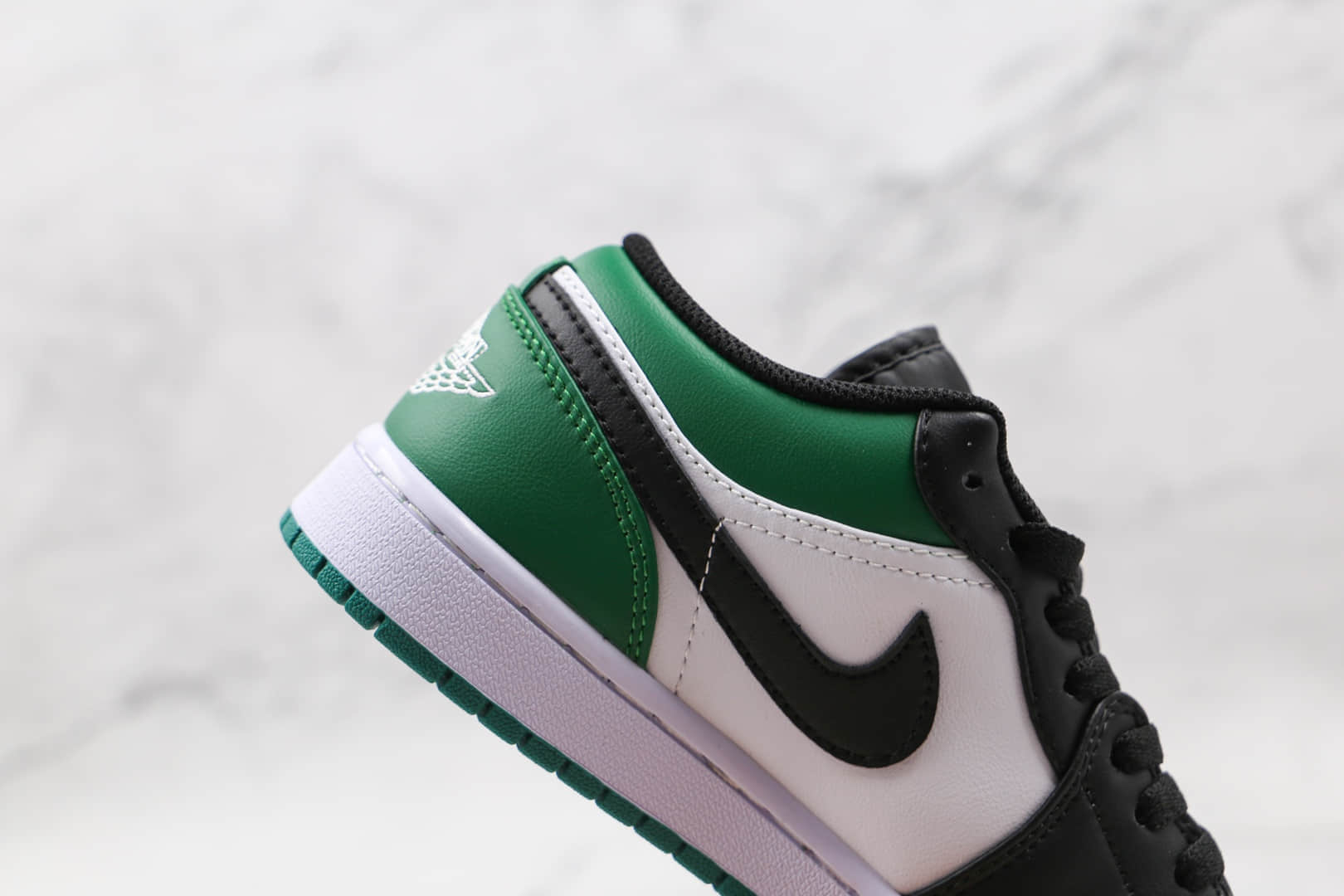 乔丹Air Jordan 1 Low Green Toe纯原版本低帮AJ1黑绿脚趾凯尔特人板鞋原档案数据开发 货号：553558-371