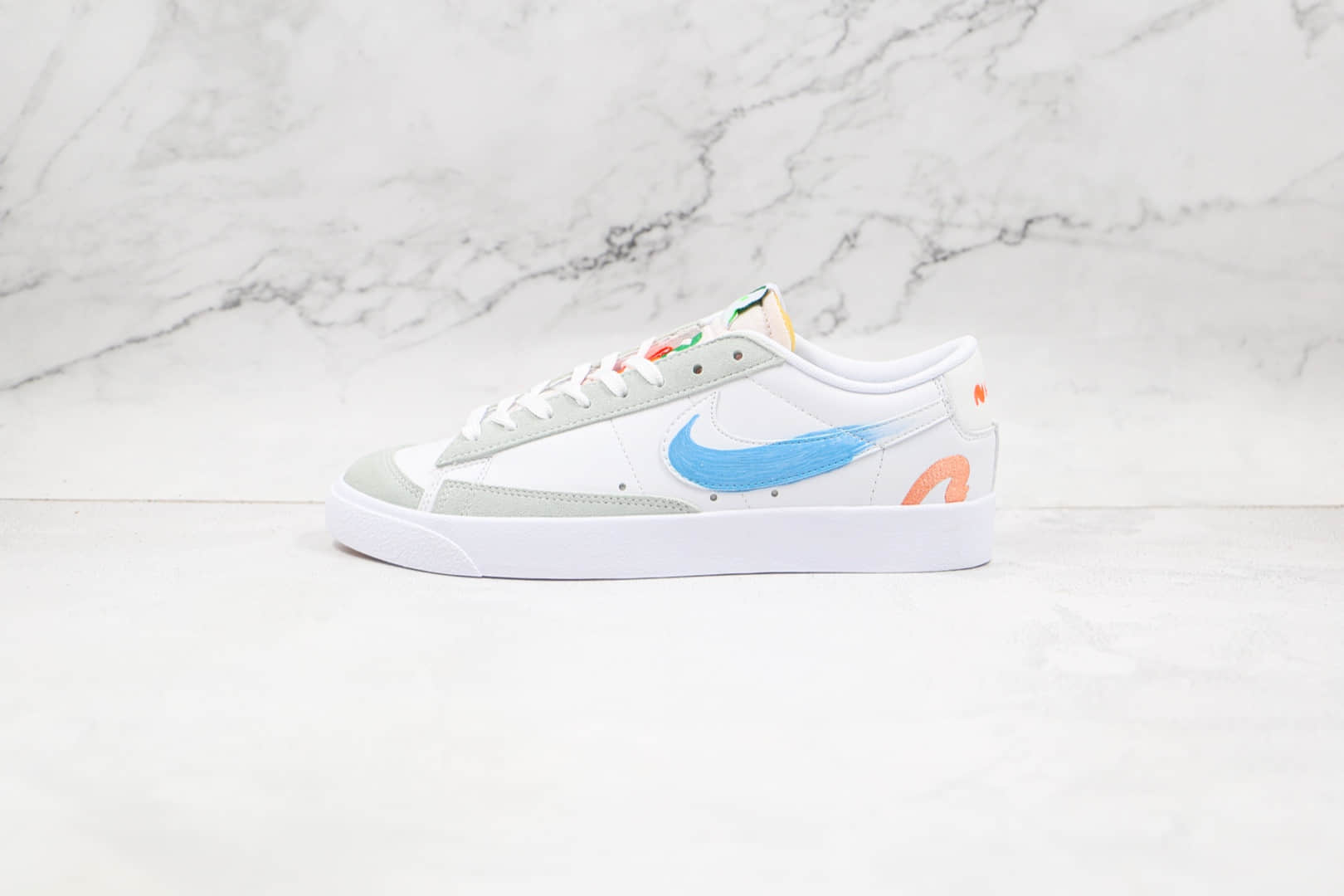 耐克NIKE Blazer LOW 77 VNTG纯原版本低帮开拓者Flyleather联名款涂鸦板鞋原档案数据开发 货号：DM0882-100