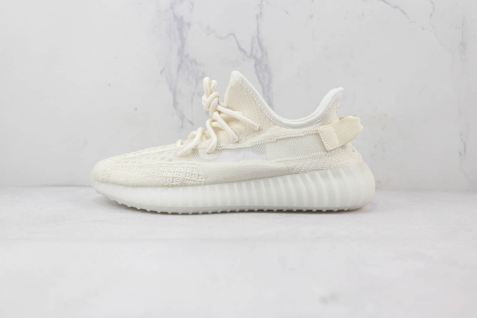 阿迪达斯Adidas Yeezy Boost 350v2纯原版本白色镂空配色爆米花跑鞋原鞋开模一比一打造 货号：HQ6316