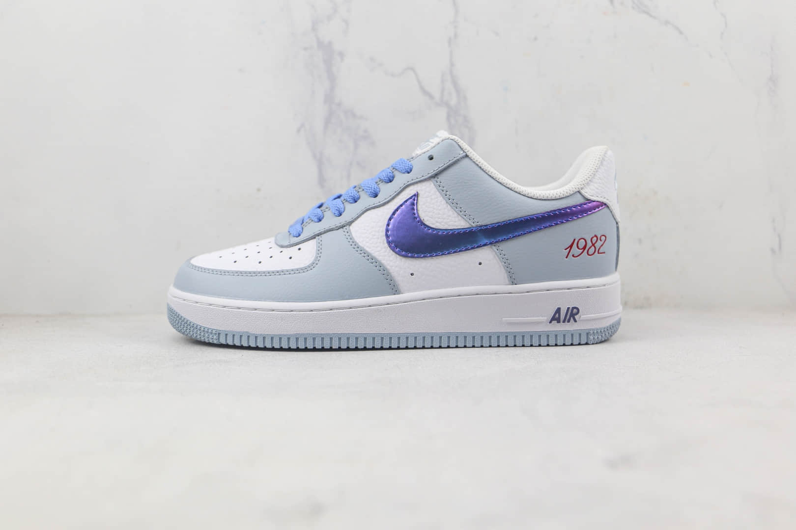 耐克Nike Air Force 1’07 Low莆田纯原复刻版本低帮空军一号白蓝反光板鞋原楦头纸板打造 货号：CW1888-609