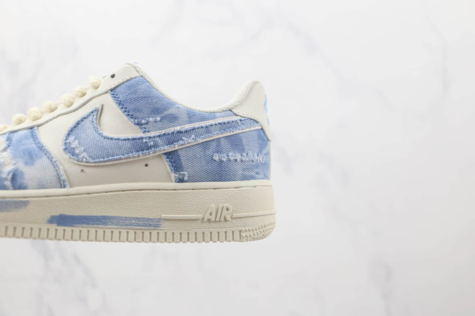 耐克Nike Air Force 1 Low Broken silk莆田纯原复刻版本低帮空军一号破洞丝牛仔蓝配色板鞋内置气垫 货号：CW1888-611