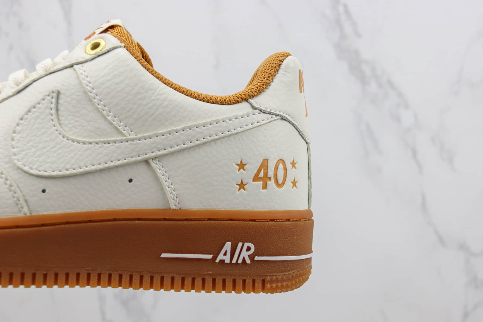 耐克Nike Air Force 1 '07 Low纯原版本空军一号40周年纪念复古焦糖板鞋 莆田天花板AF1系列 货号：BS9055-742