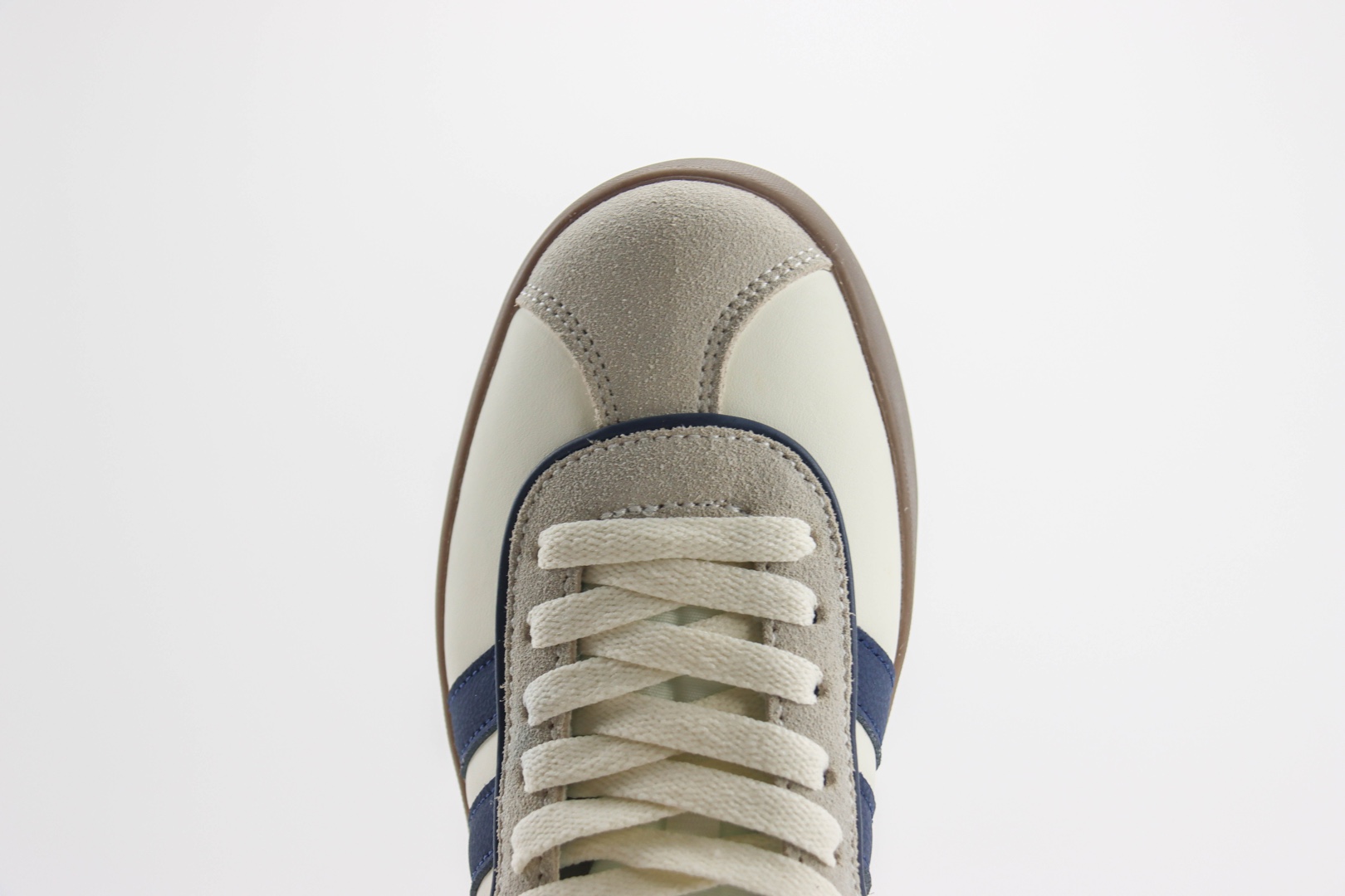 阿迪达斯adidas Neo VL Court 3.0纯原版本白深蓝三叶草板鞋 莆田阿迪达斯工厂 货号：JI4566