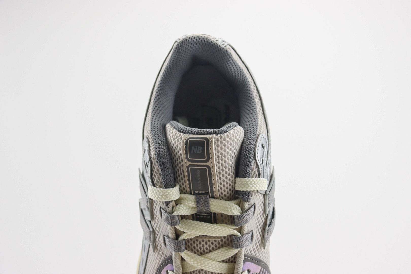 新百伦New Balance 1906纯原版本NB1906灰紫色复古运动鞋 莆田新百伦货源 货号：M1906RRD