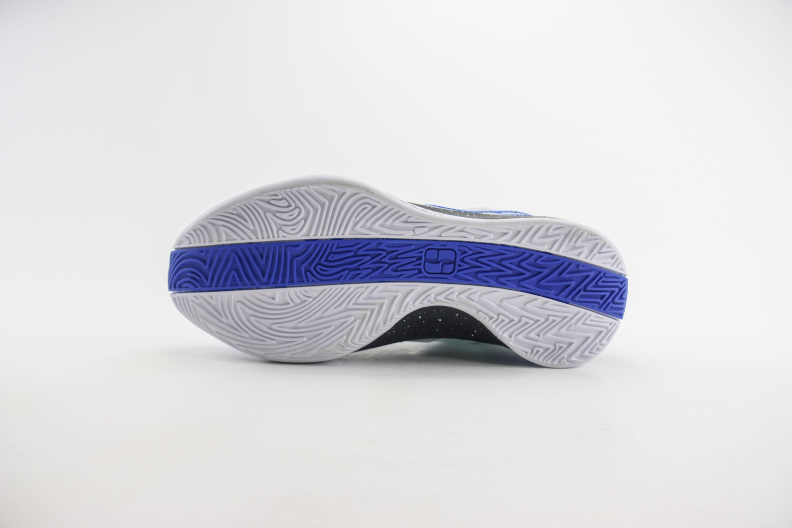 耐克Nike Sabrina 1纯原版本萨布丽娜一代蓝白色低帮篮球鞋 莆田耐克代理 货号：FQ3391-300