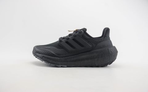 阿迪达斯adidas Ultra Boost Light纯原版本纯黑爆米花跑鞋 莆田阿迪达斯货源 货号：IE1677