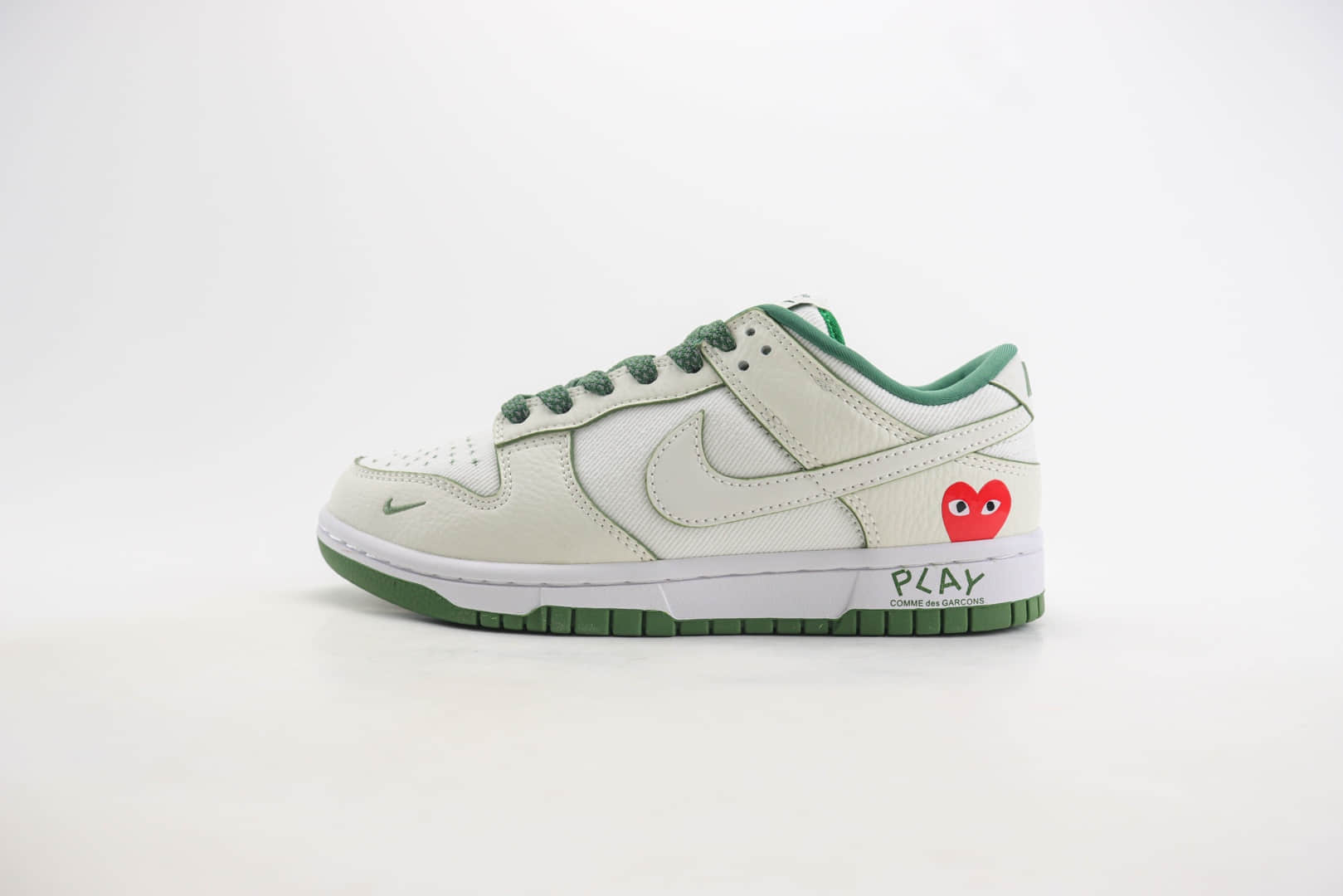 耐克Nike SB Dunk Low纯原版本低帮DUNK川久保玲联名款板鞋 莆田DUNK工厂 货号：KK1888-010