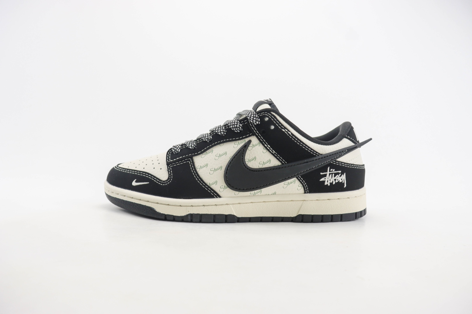 耐克Nike SB Dunk Low x Stussy纯原版本低帮SB DUNK斯图西联名款板鞋 莆田DUNK货源 货号：XX2025-358