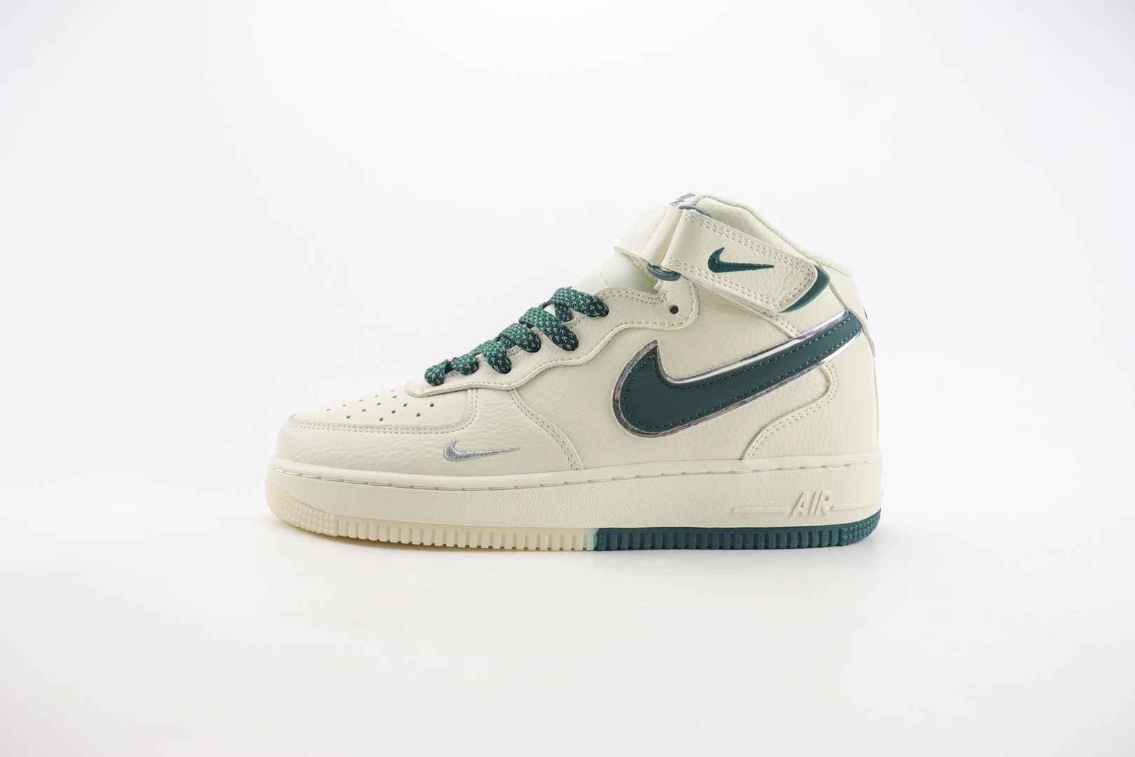 耐克Nike Air Force 1 Mid纯原版本空军一号中帮AF1白绿色板鞋 莆田天花板AF1 货号：XL0236-235