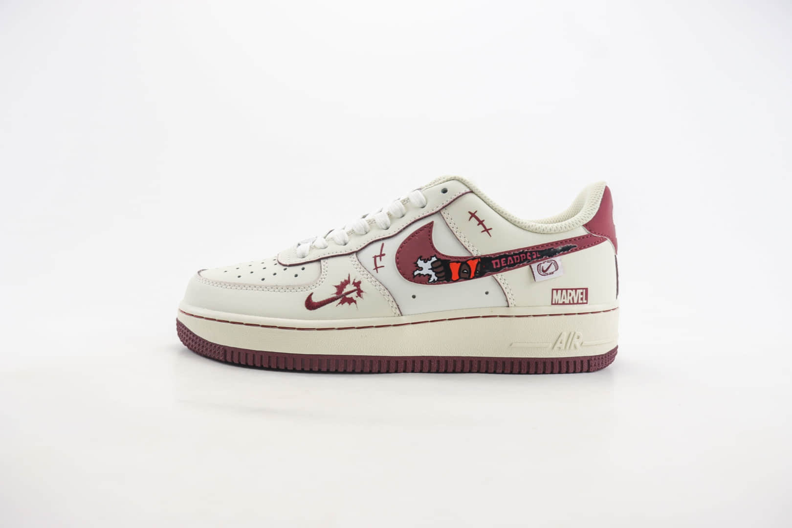 耐克Nike Air Force 1 Low纯原版本空军一号AF1白酒红死侍涂鸦板鞋 莆田耐克工厂 货号：FB1839-512