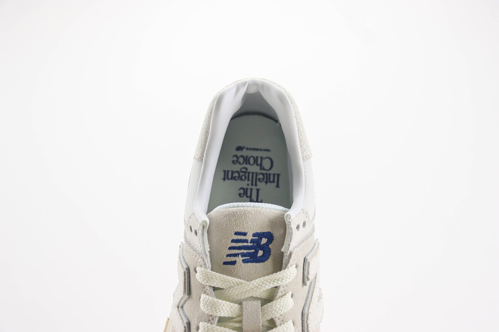 新百伦New Balance 574纯原版本NB574白灰色做旧脏脏鞋 莆田复刻鞋货源 货号：U574LGRS