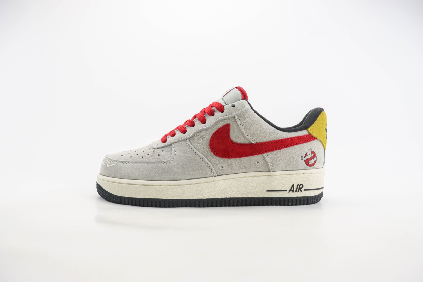 耐克Nike Air Force 1 Low纯原版本空军一号AF1麂皮灰红低帮板鞋 莆田天花板AF1 货号：KK1988-020