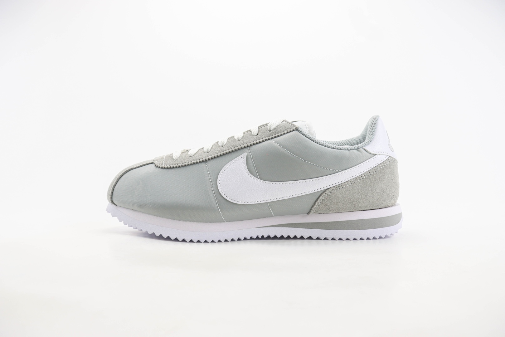 耐克Nike Classic Cortez Leather纯原版本阿甘系列灰白慢跑鞋 莆田耐克货源 货号：HF0263-002